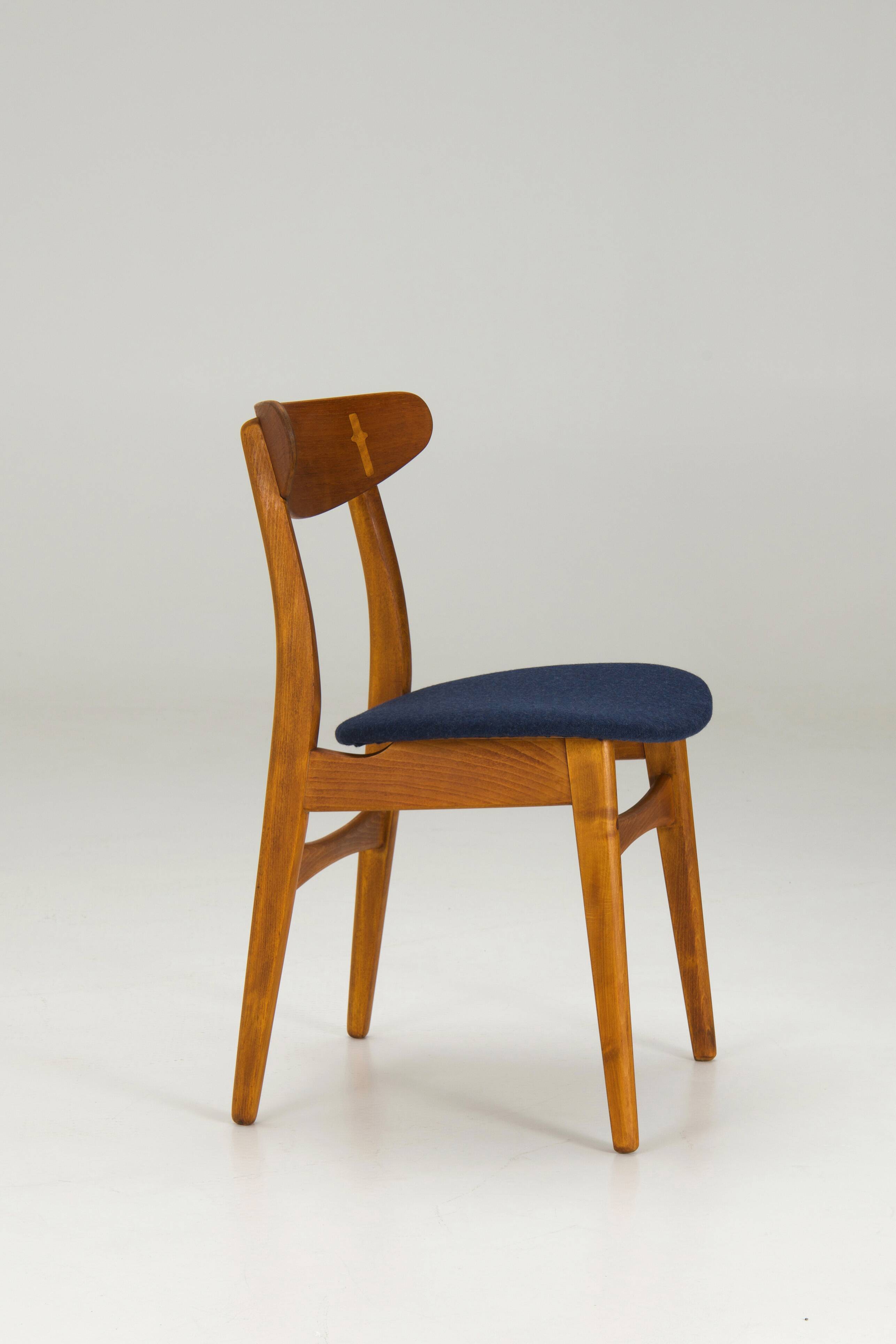 Ensemble de 4 chaises de salle à manger « Ch30 » - Hans J. Wegner