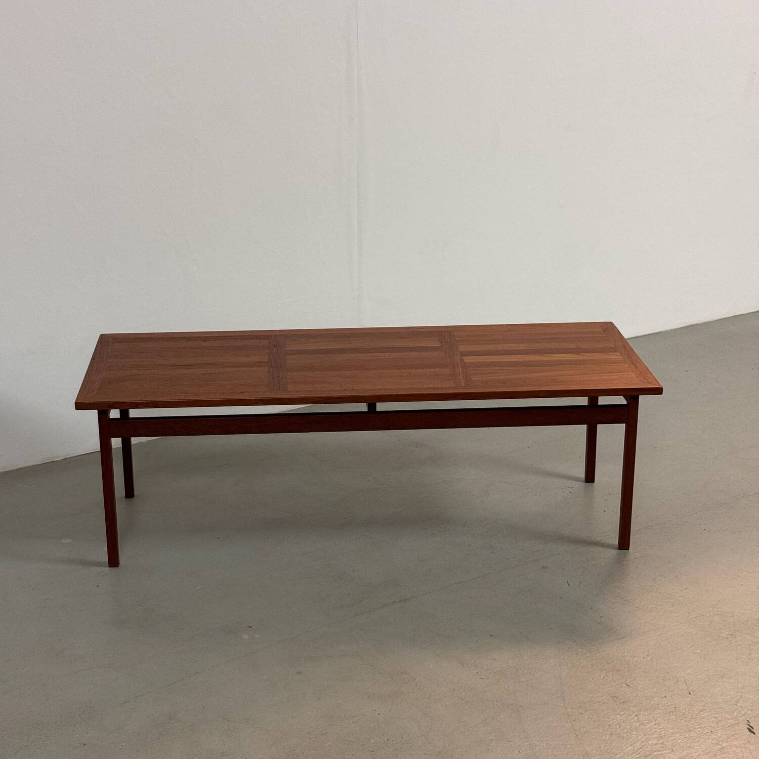 Teak coffee table from Hvidt & Mølgaard by France & Son, Denmark 1960s