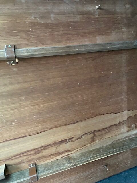 Table de ferme poncée 176 cm