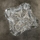 Ashtray crystal cup with patterns of massive square shape 16 cm