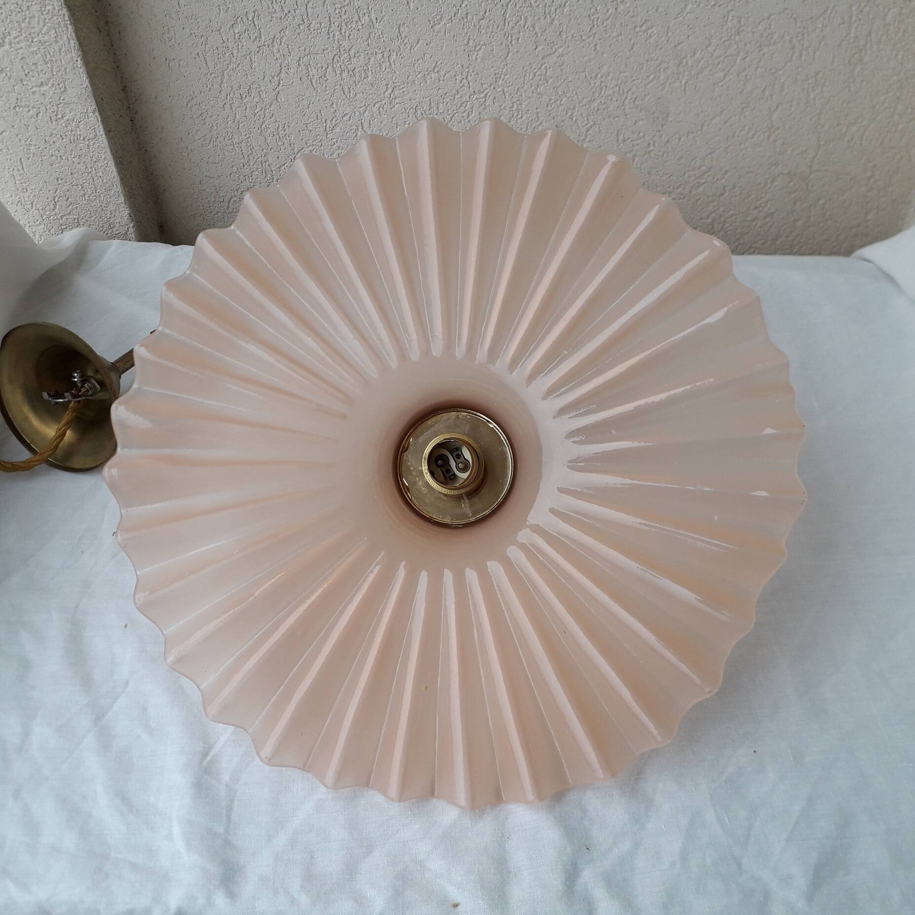 Pink glass pendant light