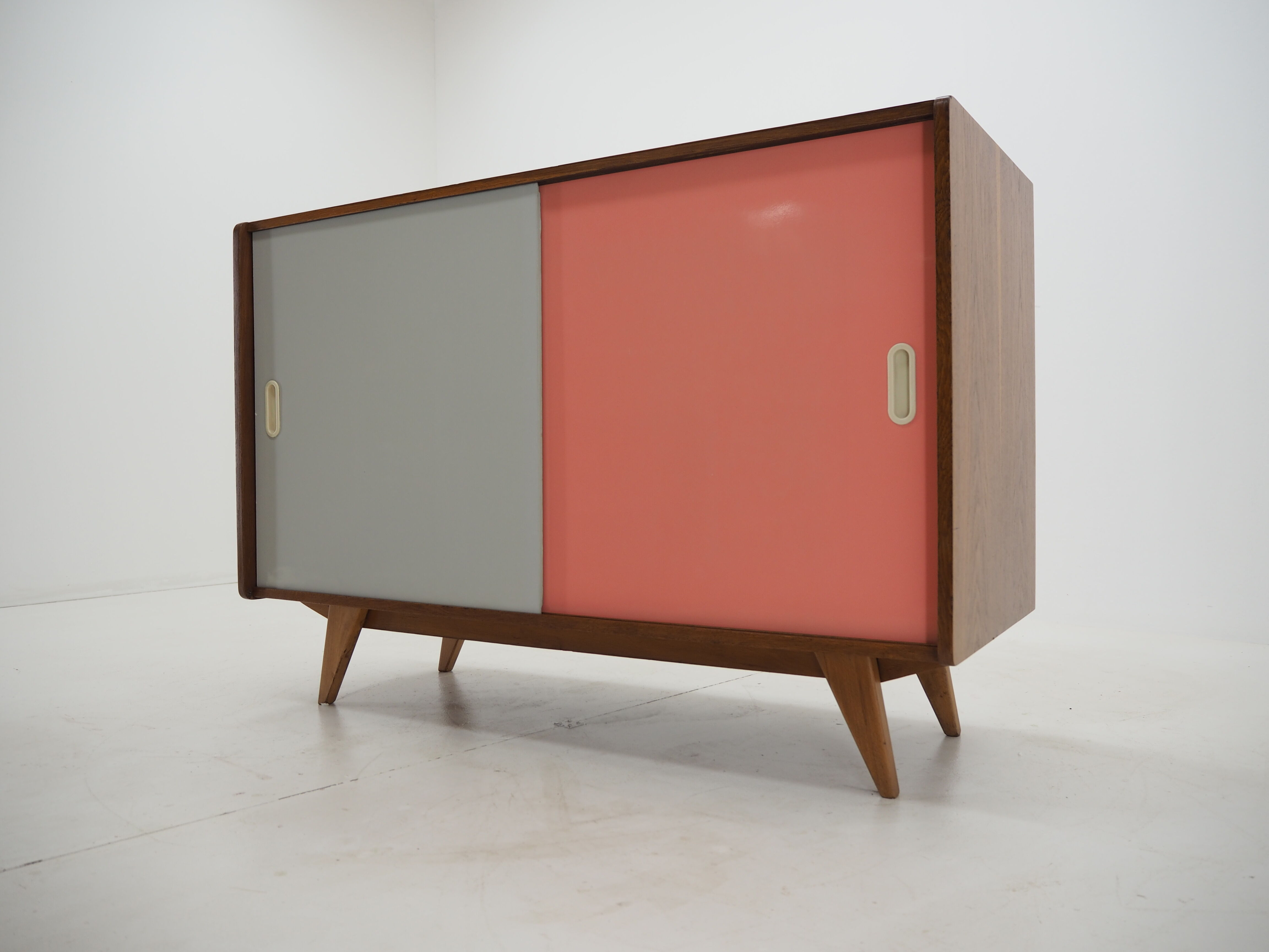 Jiri Jiroutek sideboard, Czechoslovakia 1960s