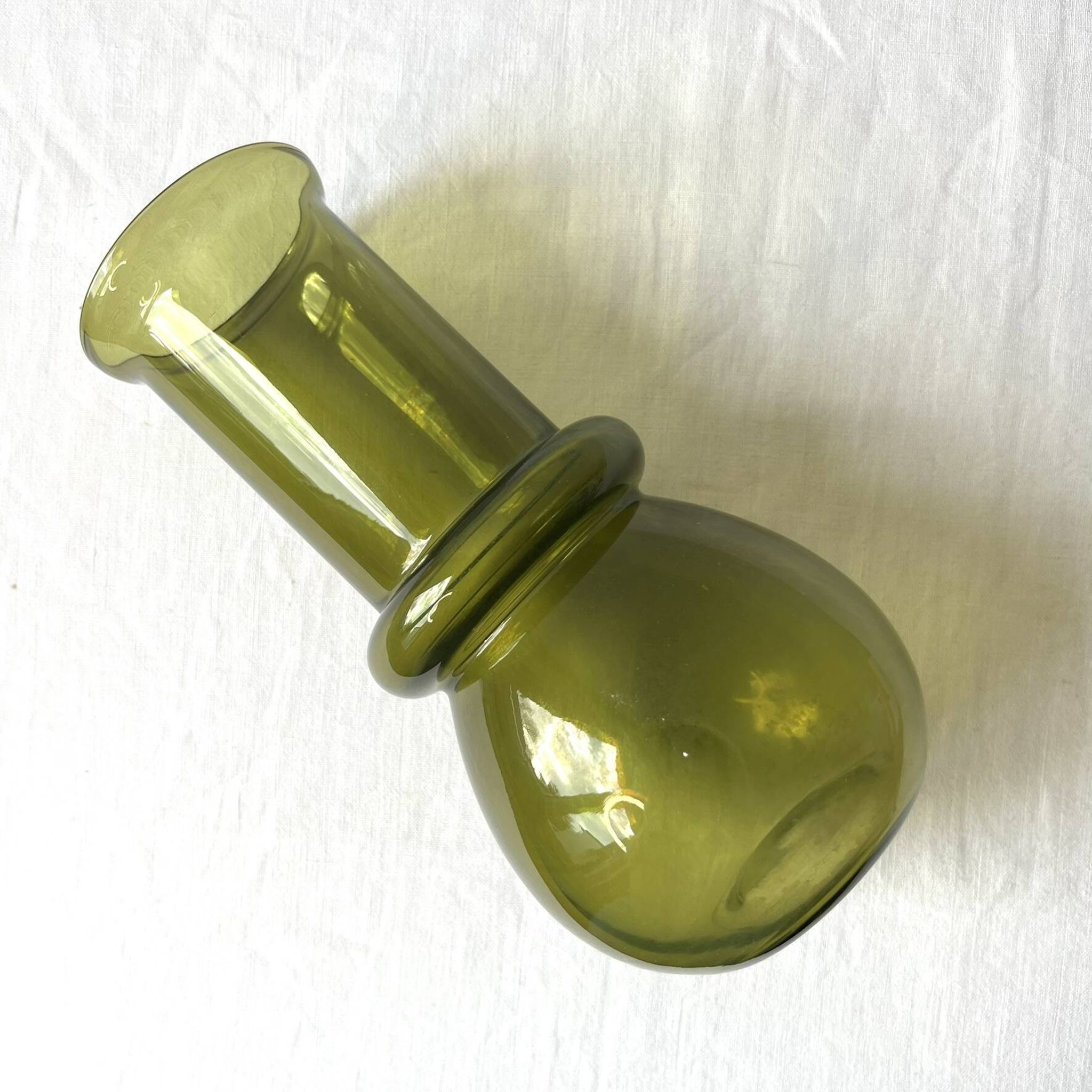 Scandinavian olive green vase, design by Riihimaki / Tamara Aladin.