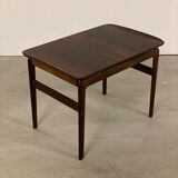 Table basse par Peter Hvidt en palissandre massif