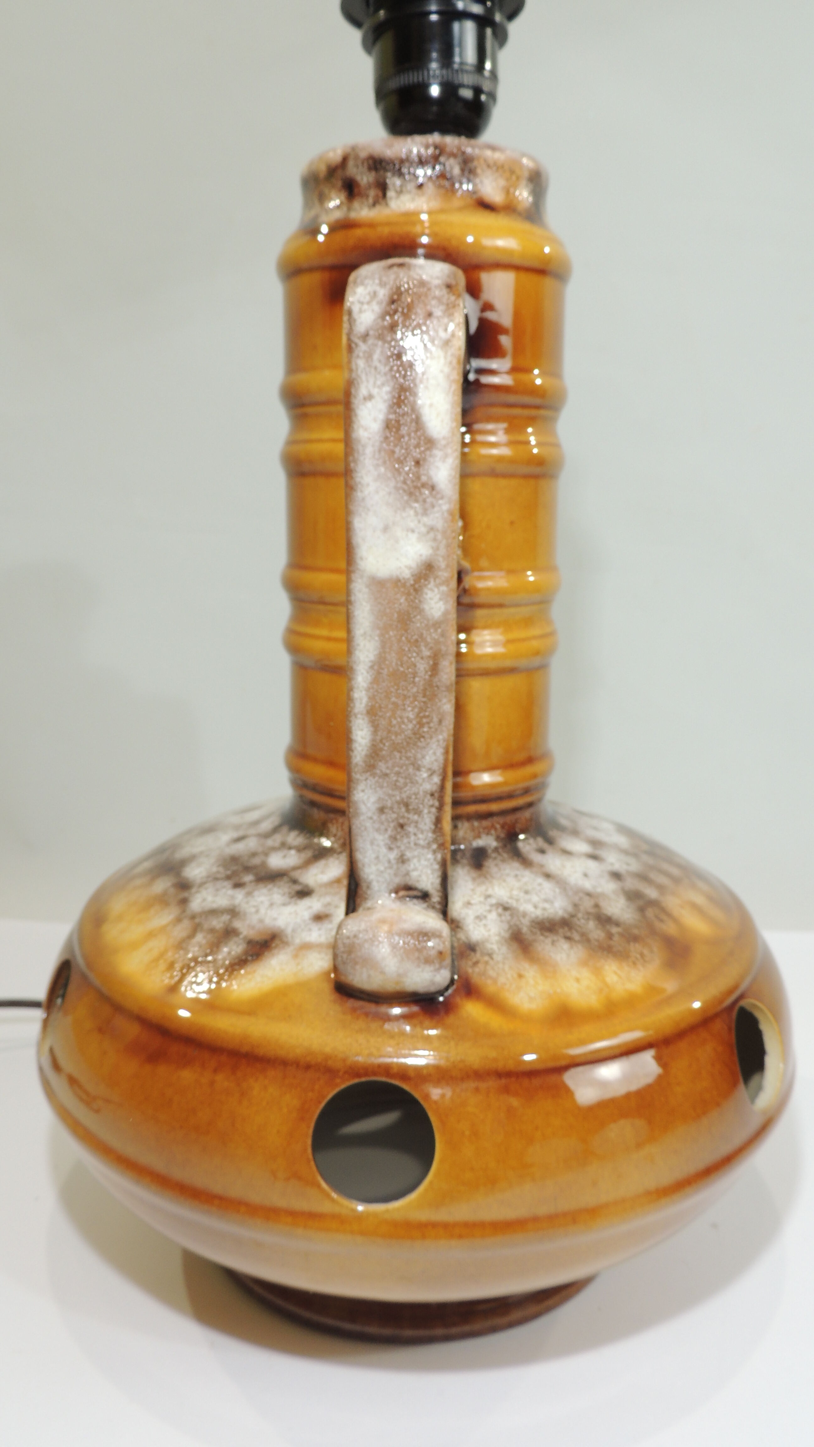 Fat lava mid-century ceramic/vintage floor lamp