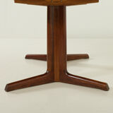 Gudme Mobelfabrik rosewood table with extensions, Denmark 1970s