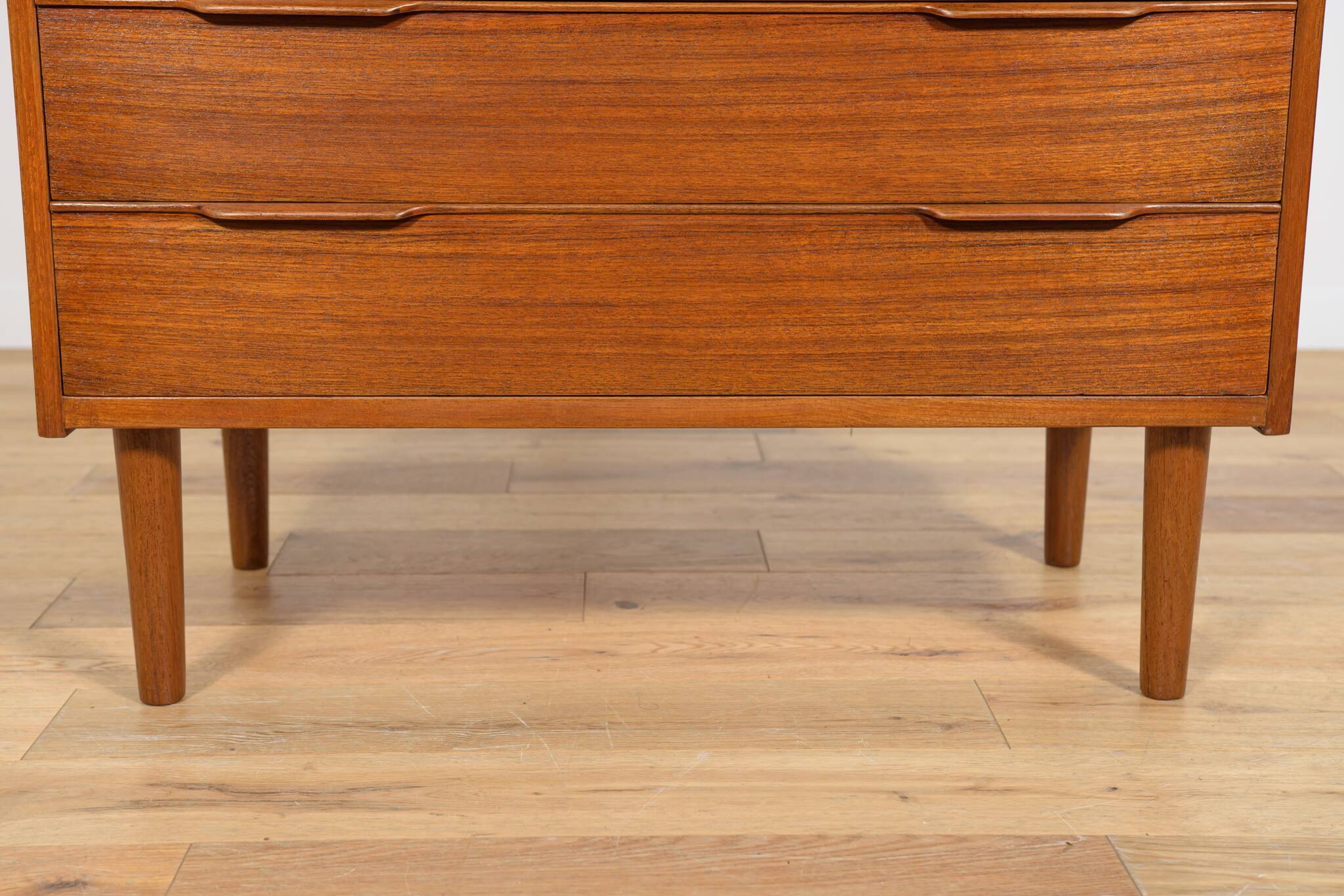 Commode à tiroirs vintage en teck, 1960s