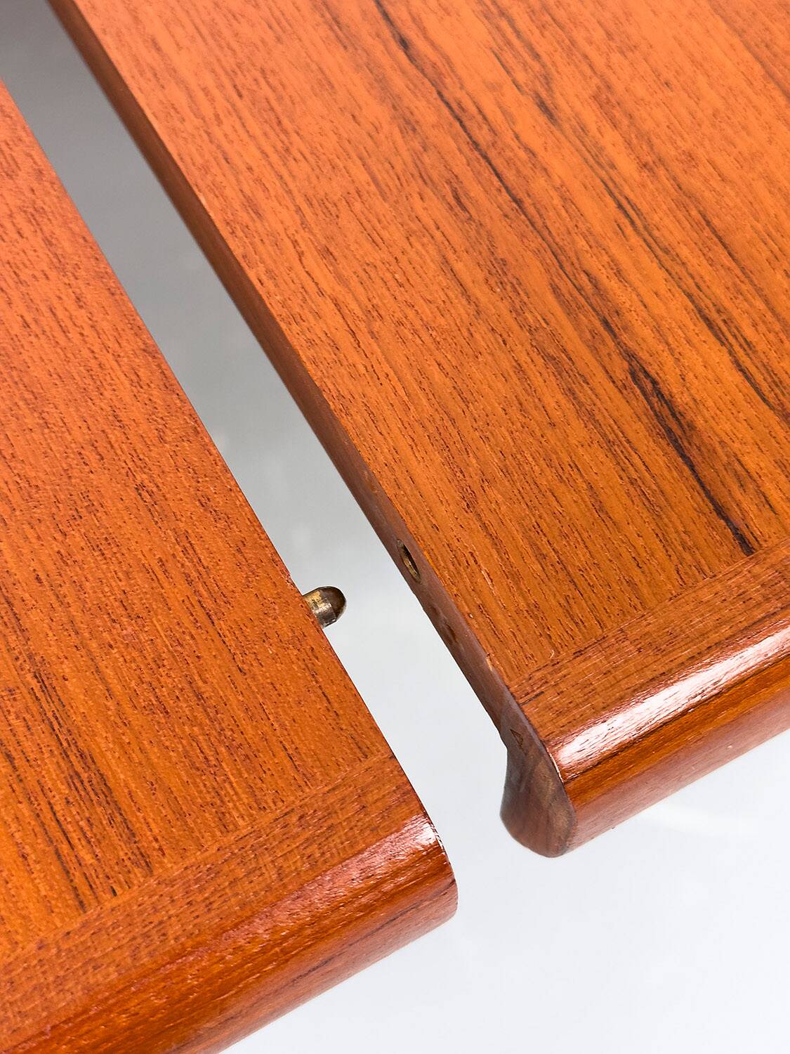 Danish Round Extendable Dining Table in Teak, 1970s