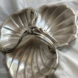 Art Nouveau period display by goldsmith Victor Saglier