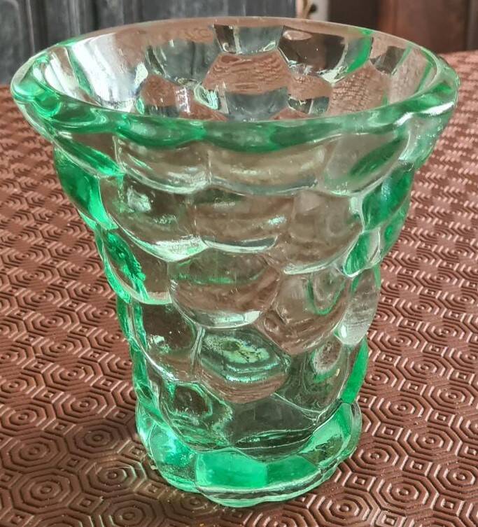 honeycomb vase