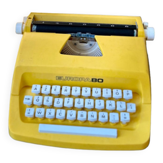 Machine à écrire Europa