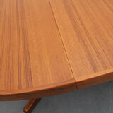 Extendible dining table teak XXL, Nielsen Denmark, 1970
