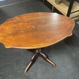Violin table