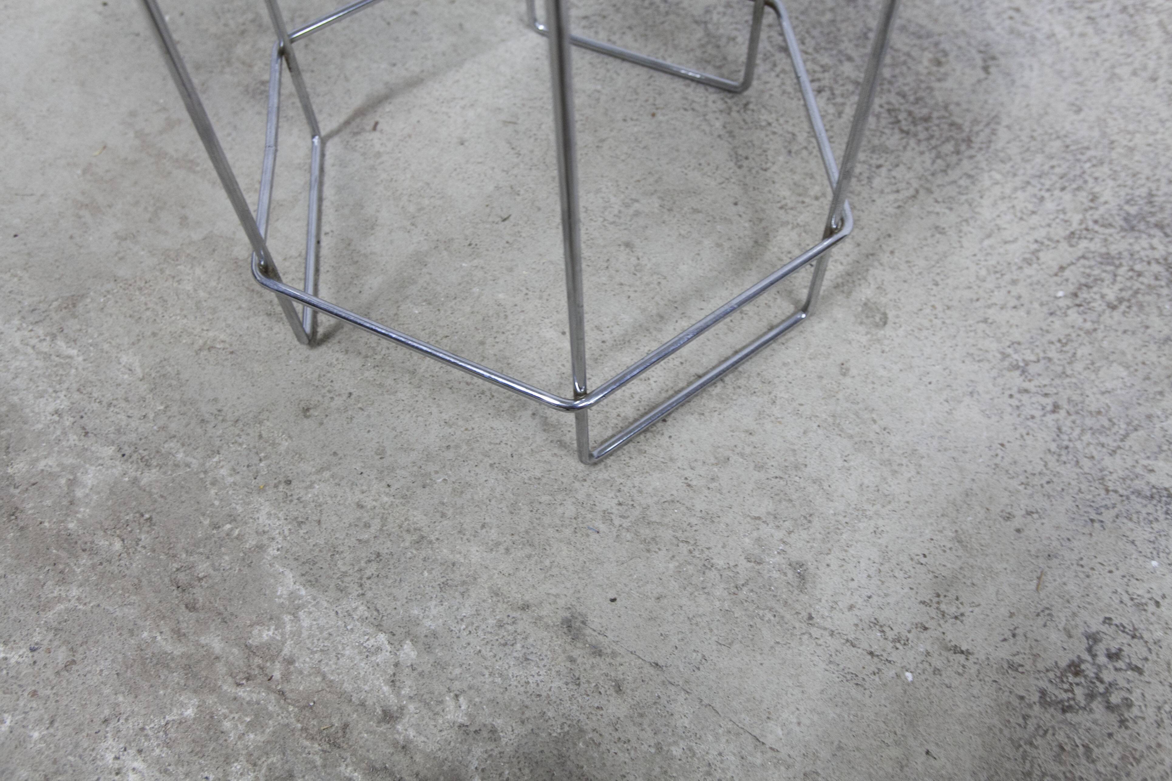 Stool 1980 steel wire and vinyl max sauze style