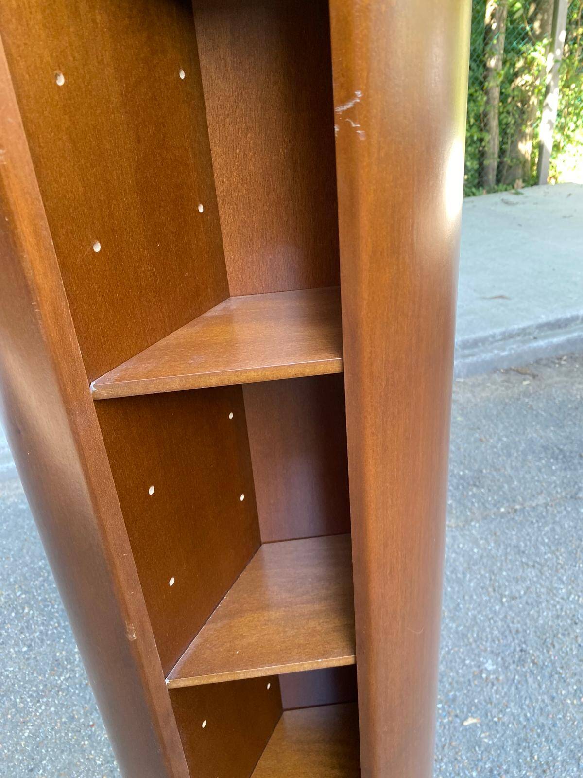 Sellette pivotante en bois