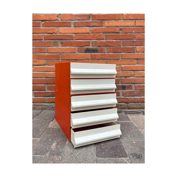 Casier de rangement vintage