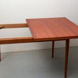 Table à manger extensible des années 60 en teck