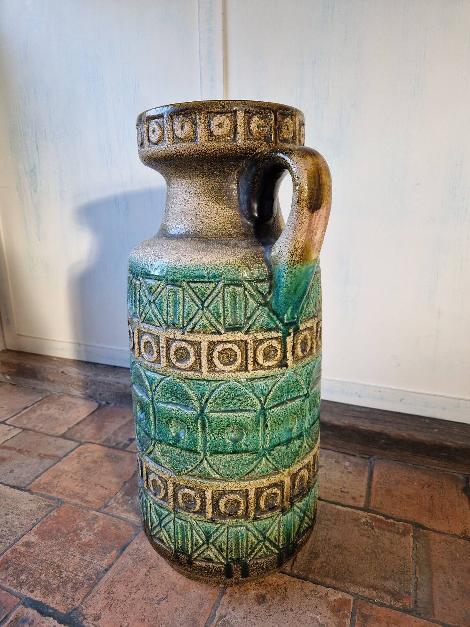 Large floor vase in ceramic Bay Keramik West Germany design 20th century