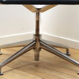 Office chair by Arrows