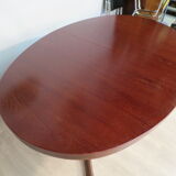 Baumann oval table