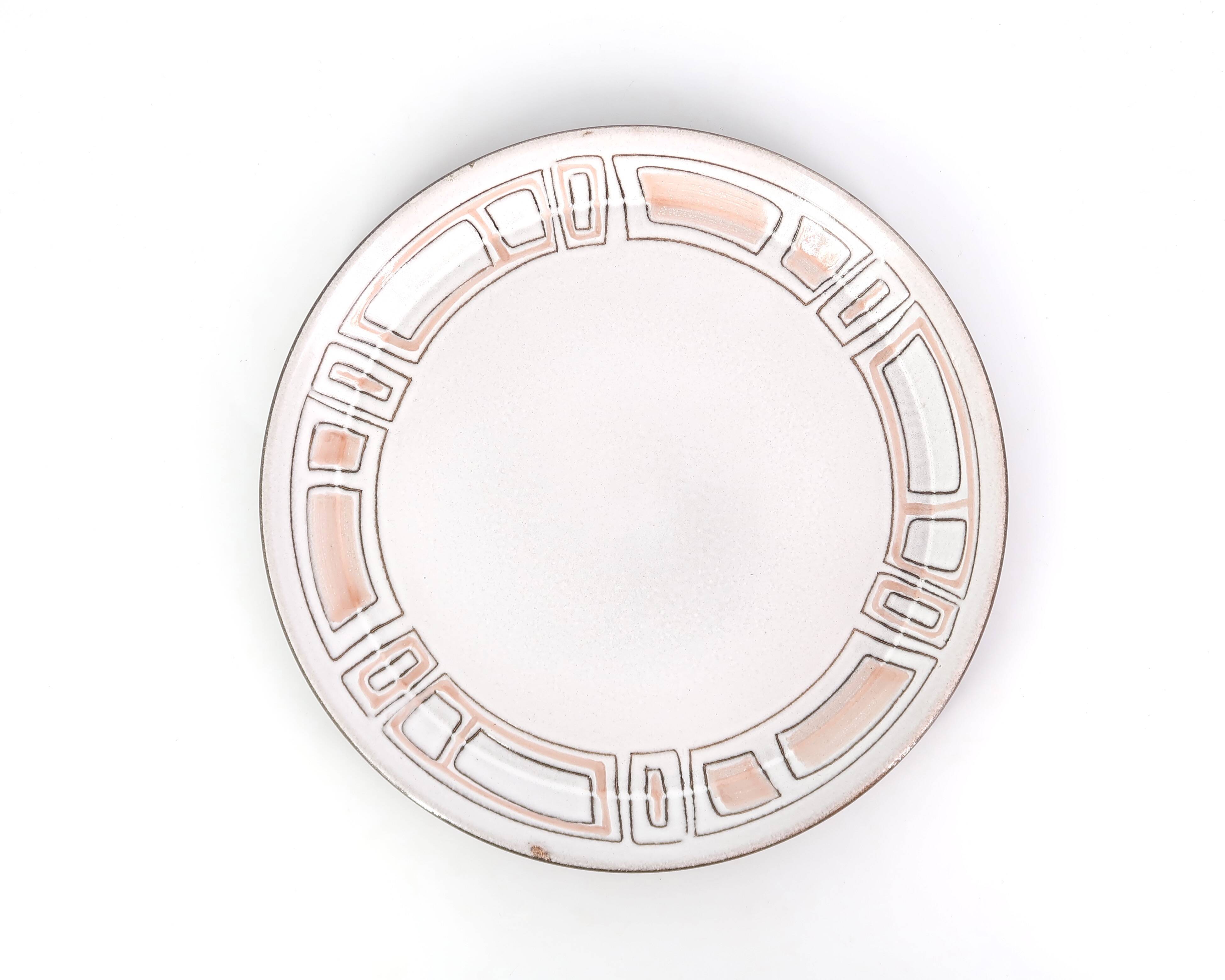 Hollow round dish, mesh model, in Niderviller earthenware, 1960s