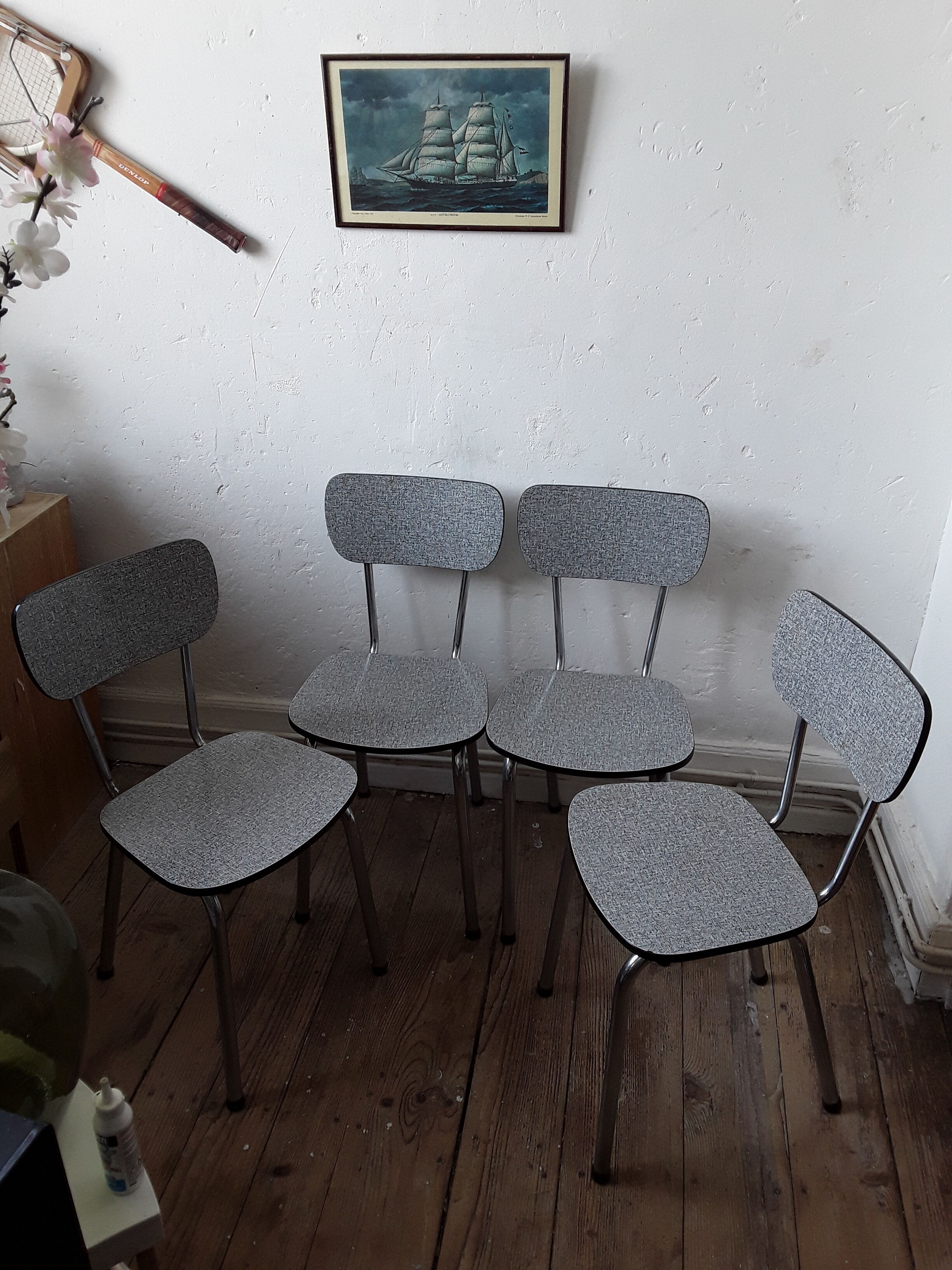 4 vintage formica chairs from 60/70