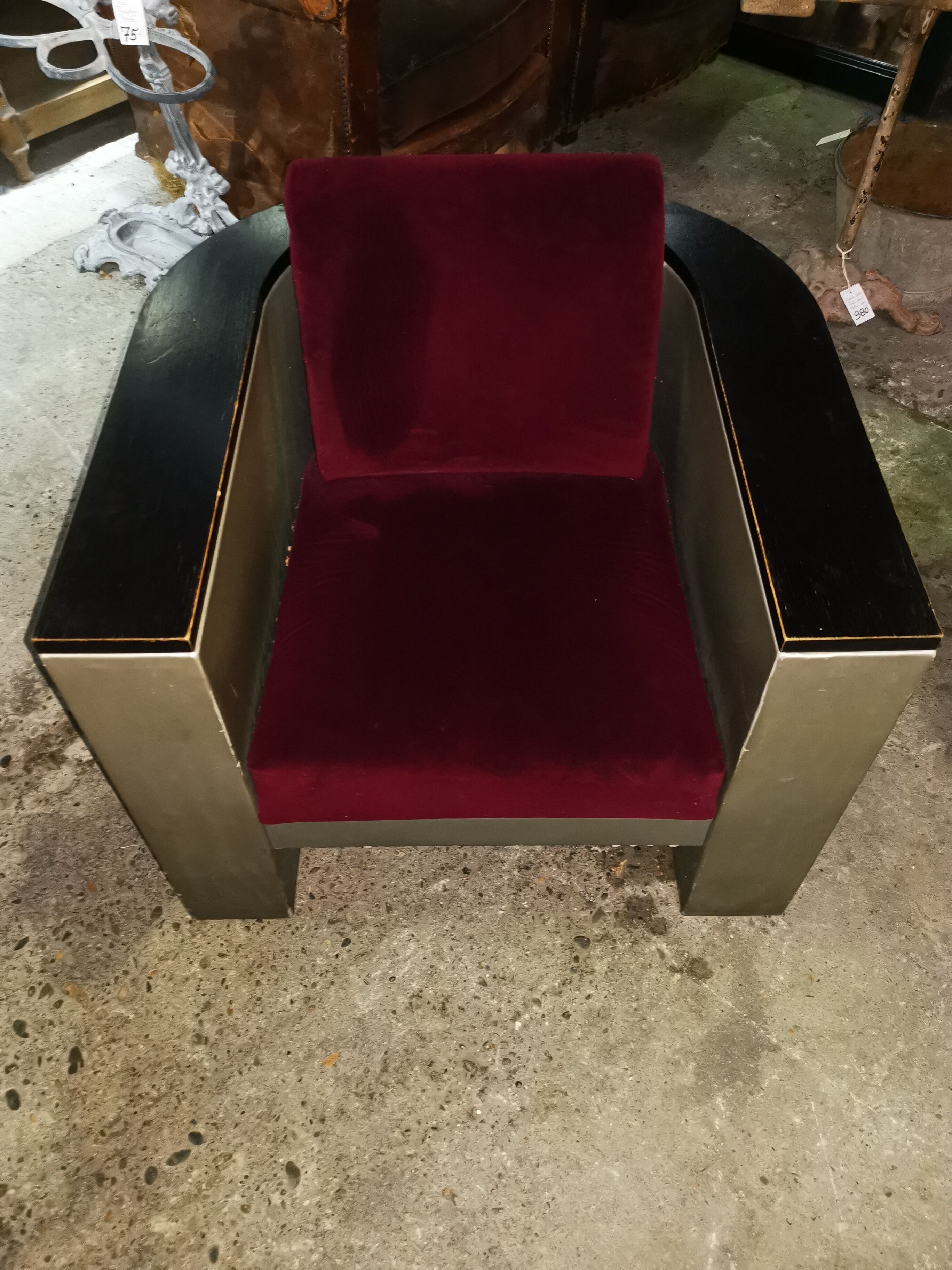 Set f 2 vintage club chairs and table