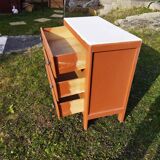 Vintage chest of drawers