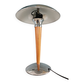 Desk lamp