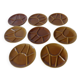 Set of 8 plates