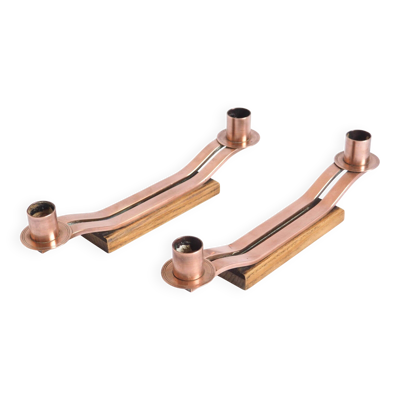 Paire de bougeoirs chêne et bronze cuivré