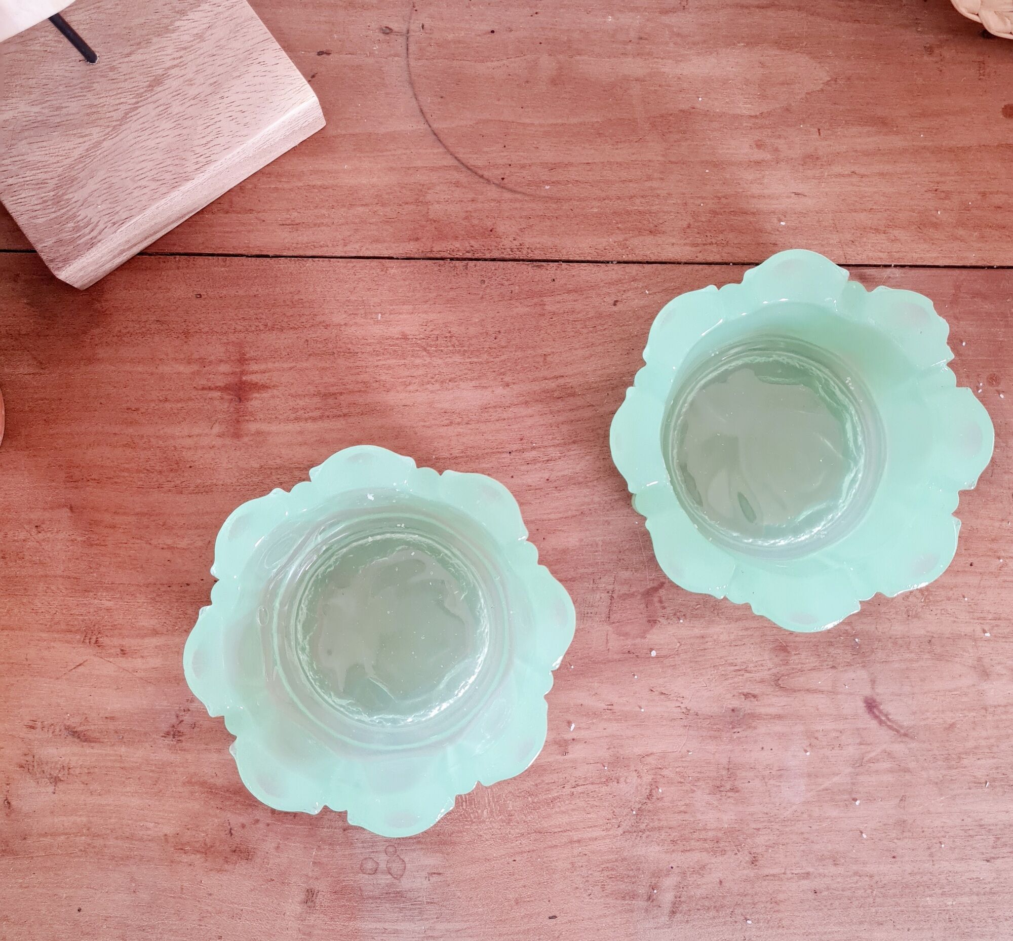 Duo of two candle holders cups in green opaline of water