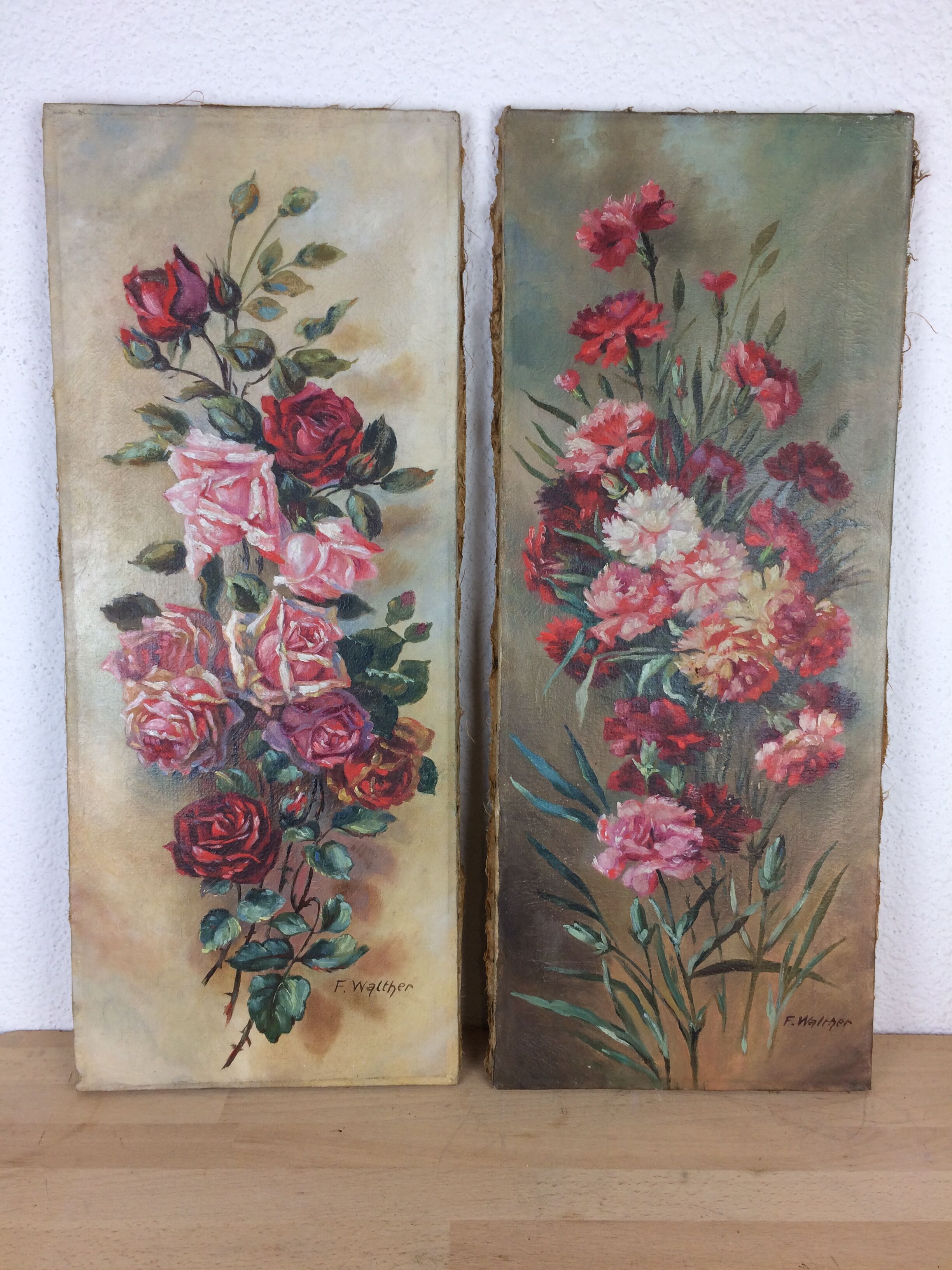 Suite of 2 old still lifes, painting on canvas, flowers