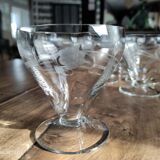 Set of 11 champagne glasses on low foot in old glass engraved floral decoration