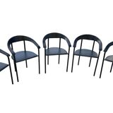Lot of 5 black chairs from the 80s - Italian design