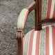 Paire de fauteuils cabriolets de style Louis XVI