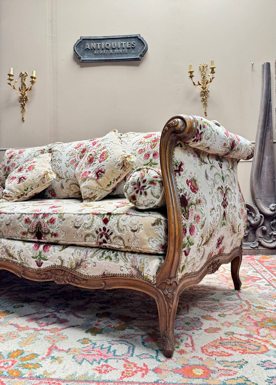 Cross Bed Known as “Turkish” in Walnut, Louis XV Style, 19th Century