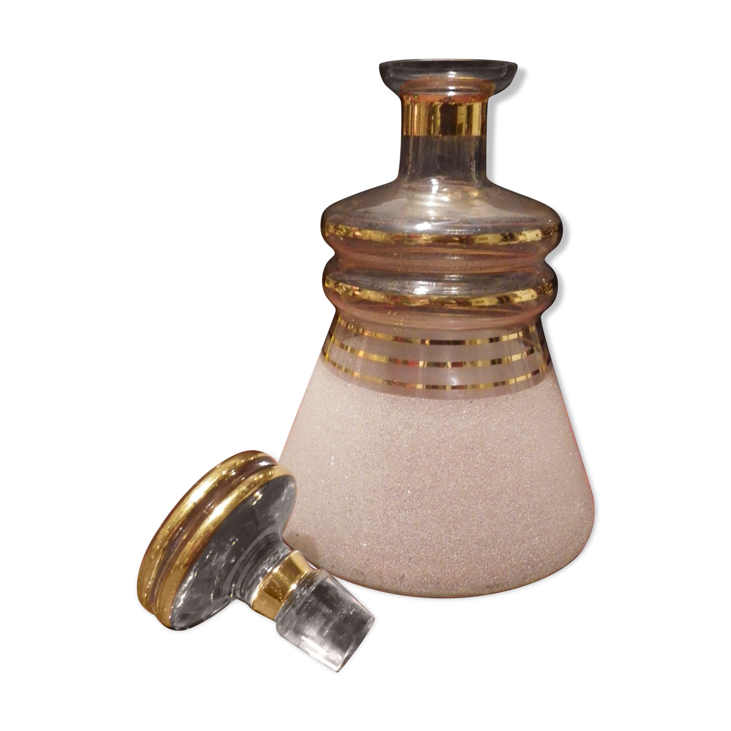 Granite water decanter gilded border