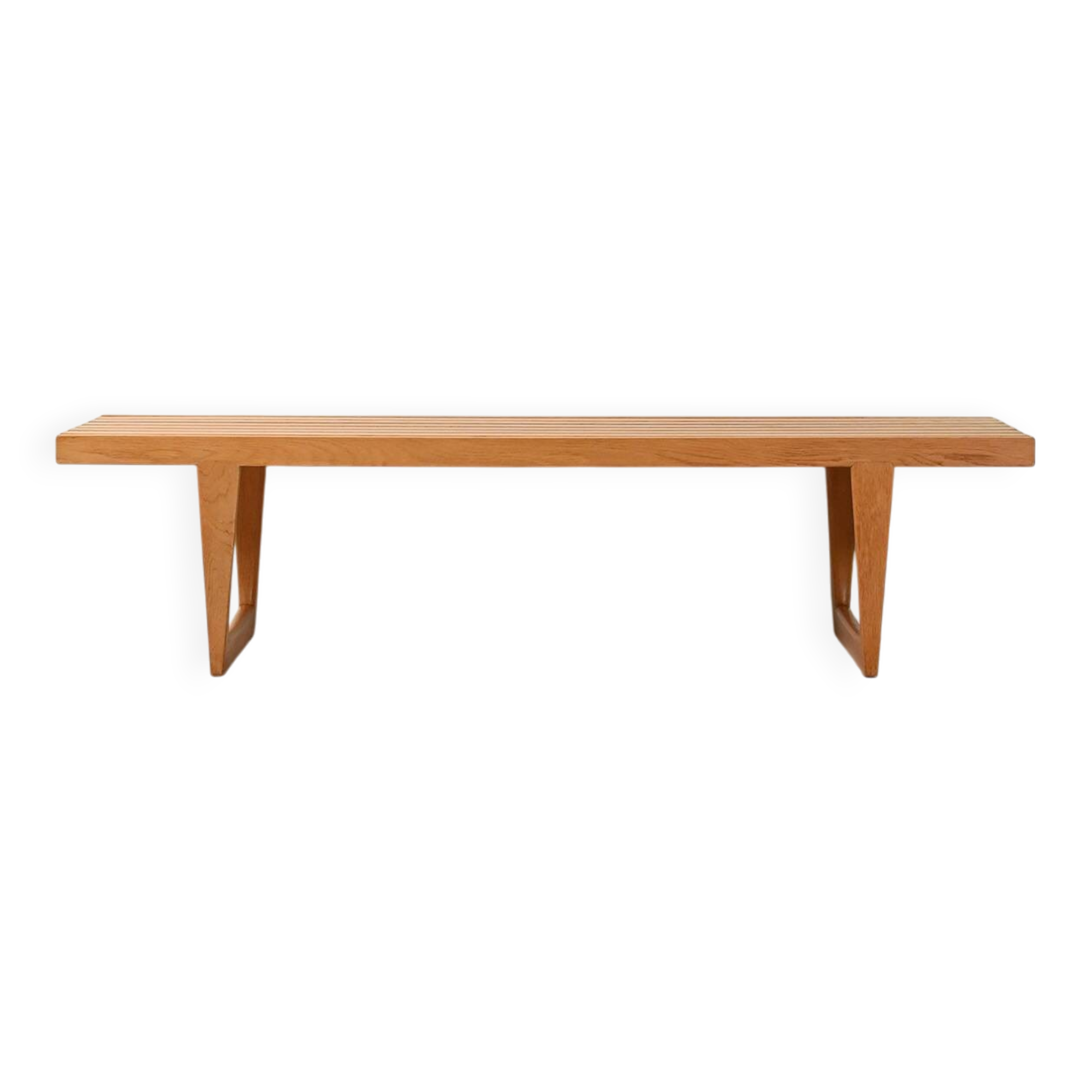 Bench “Tokyo” by Yngvar Sandström