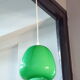 Suspension opaline verte 1970