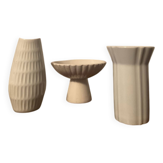 Set of 3 vintage Bareuther porcelain vases.