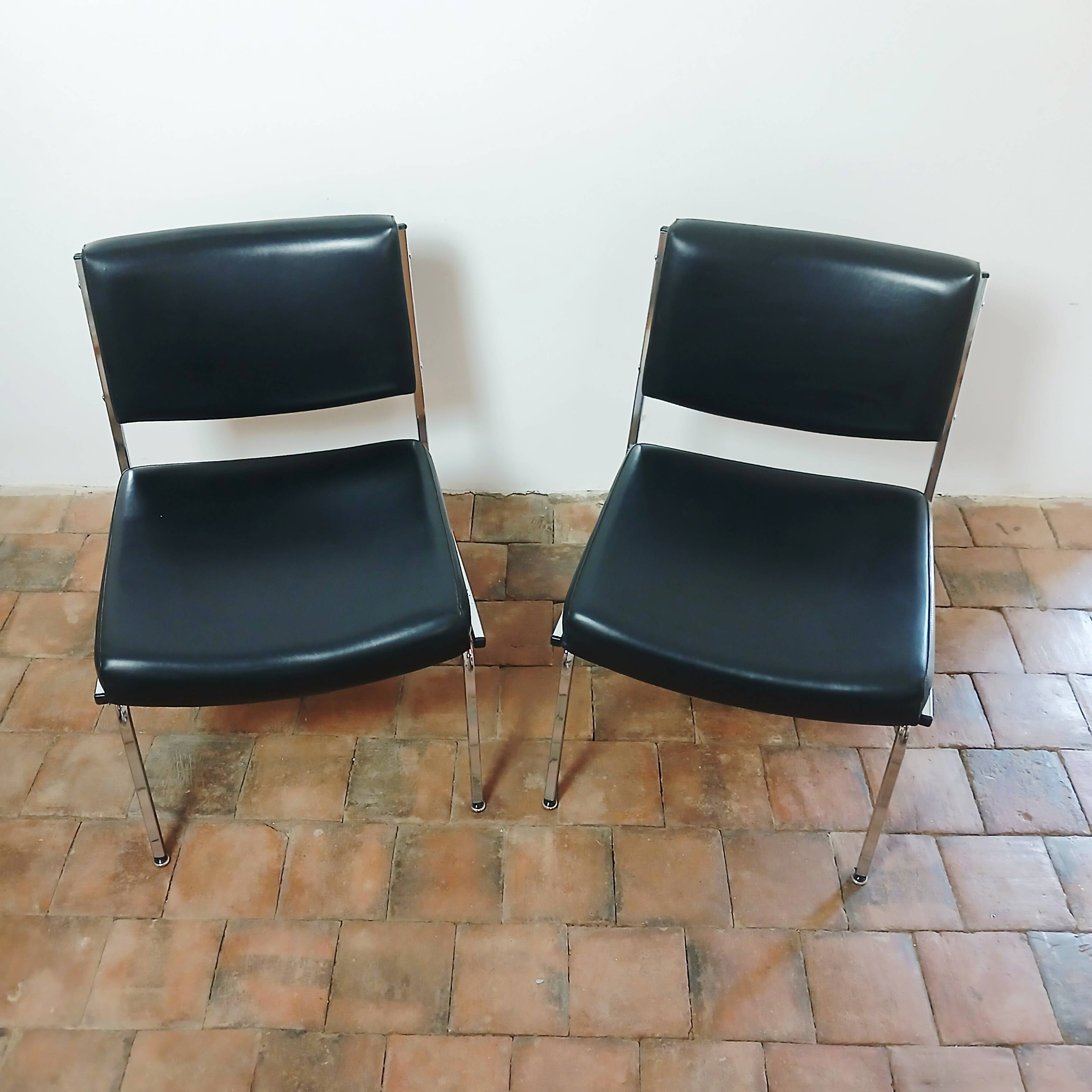 Pair of armchairs 60/70