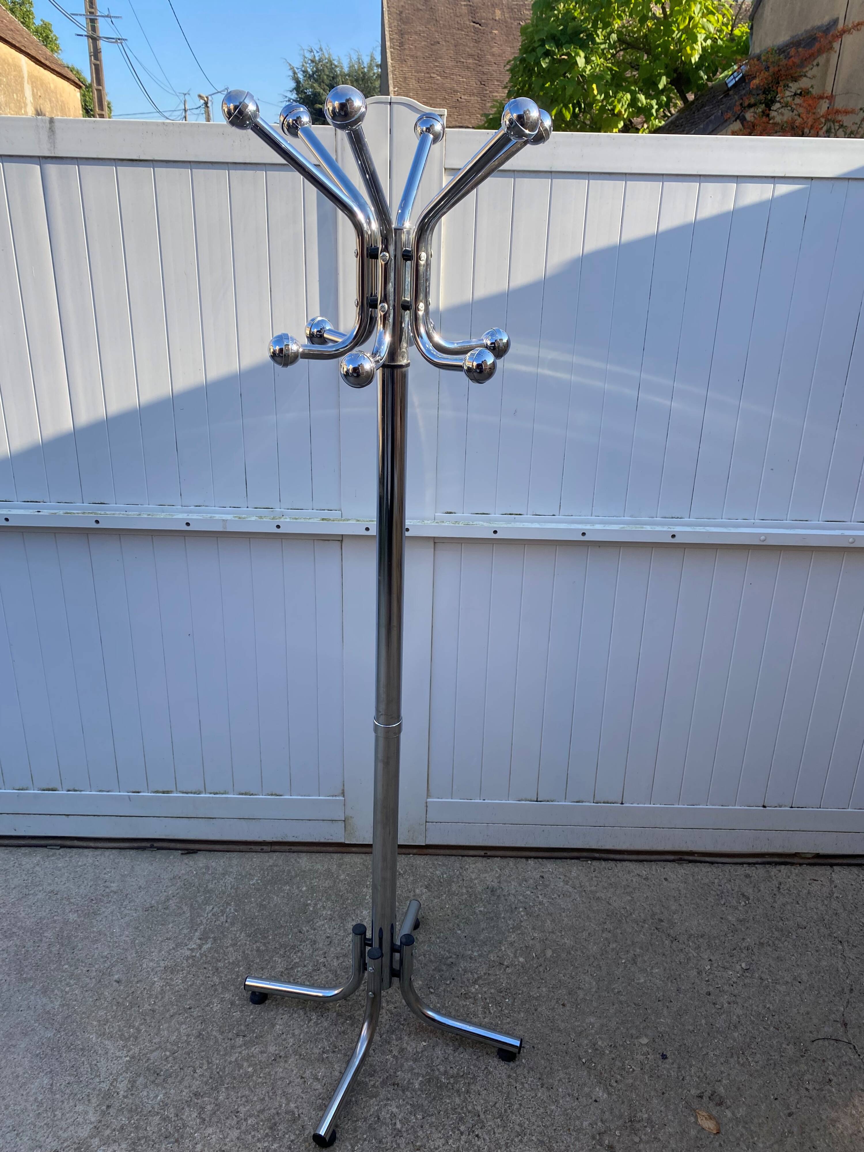 Vintage 1970s chrome metal coat rack