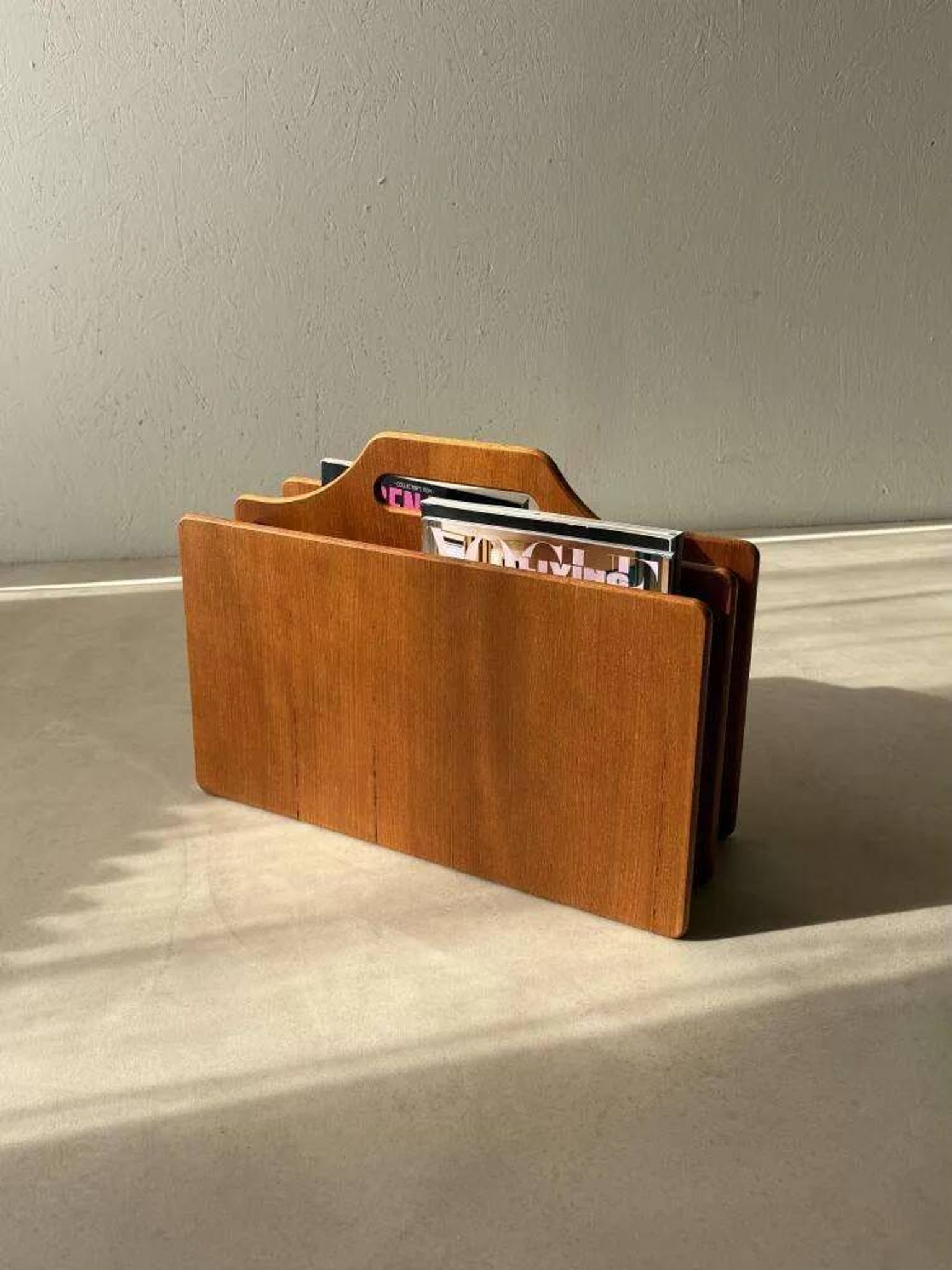 Porte-revue danois Holder Teck 1970s