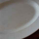 Très grand plat ovale en porcelaine opaque de Lunéville 1880-1900