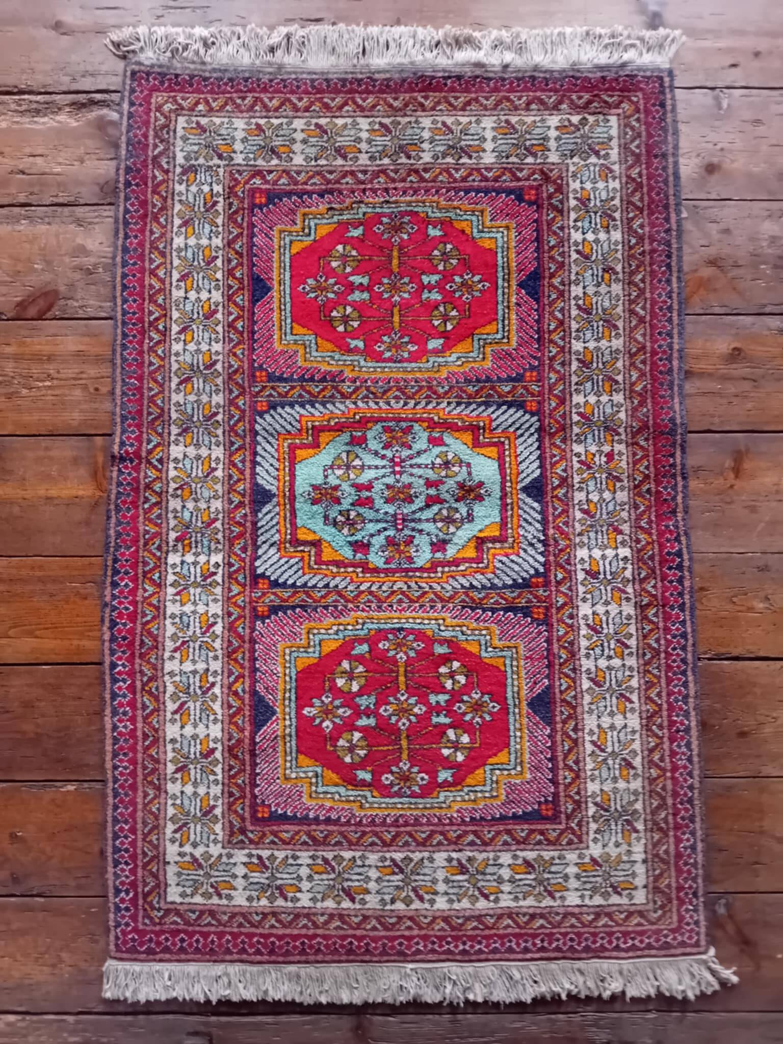 Handmade Caucasian Shirvan Rug 150x100cm