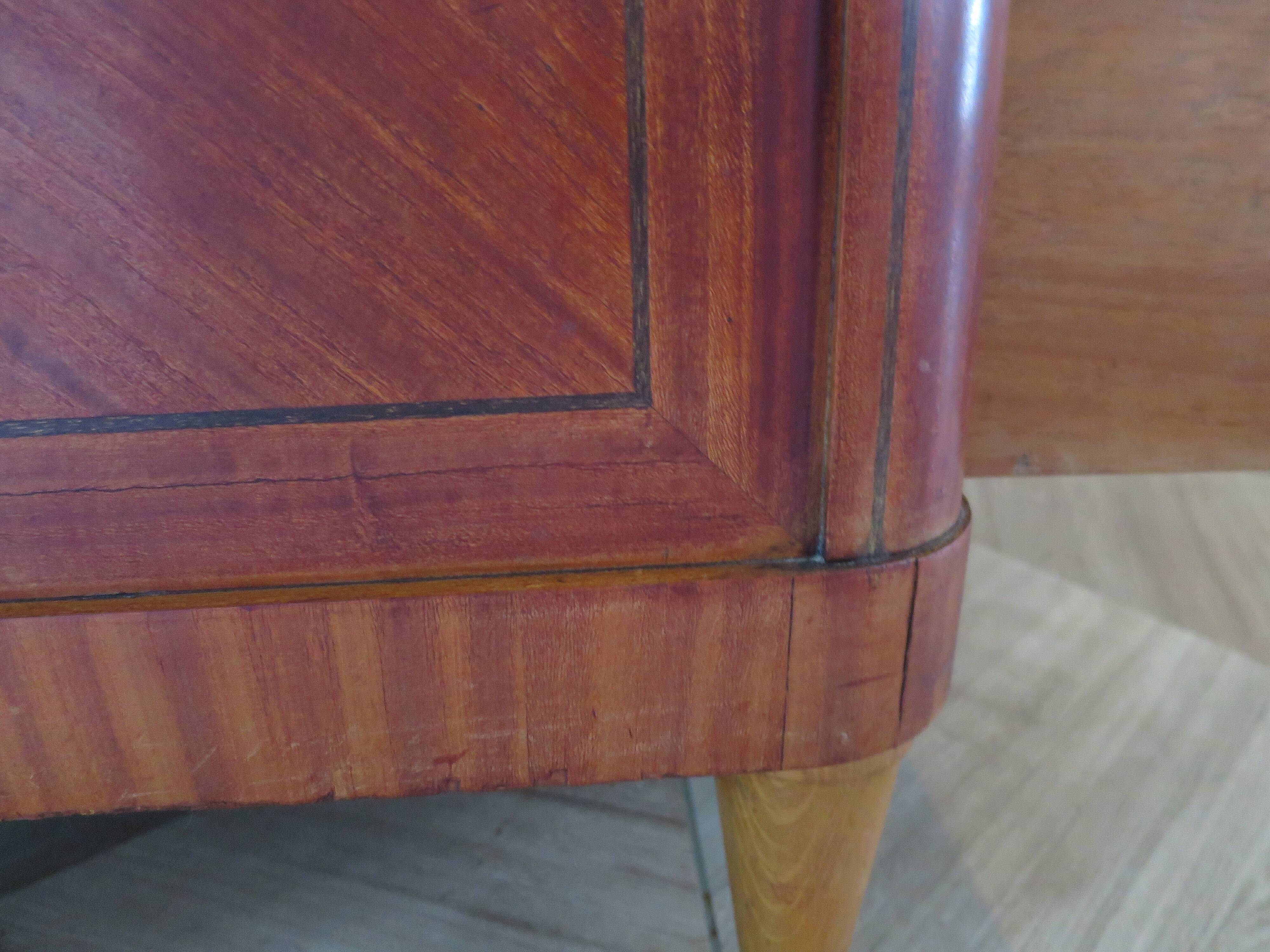 Louis XVI chest of drawers - Bronze - Butterfly wood veneer marquetry - 1930