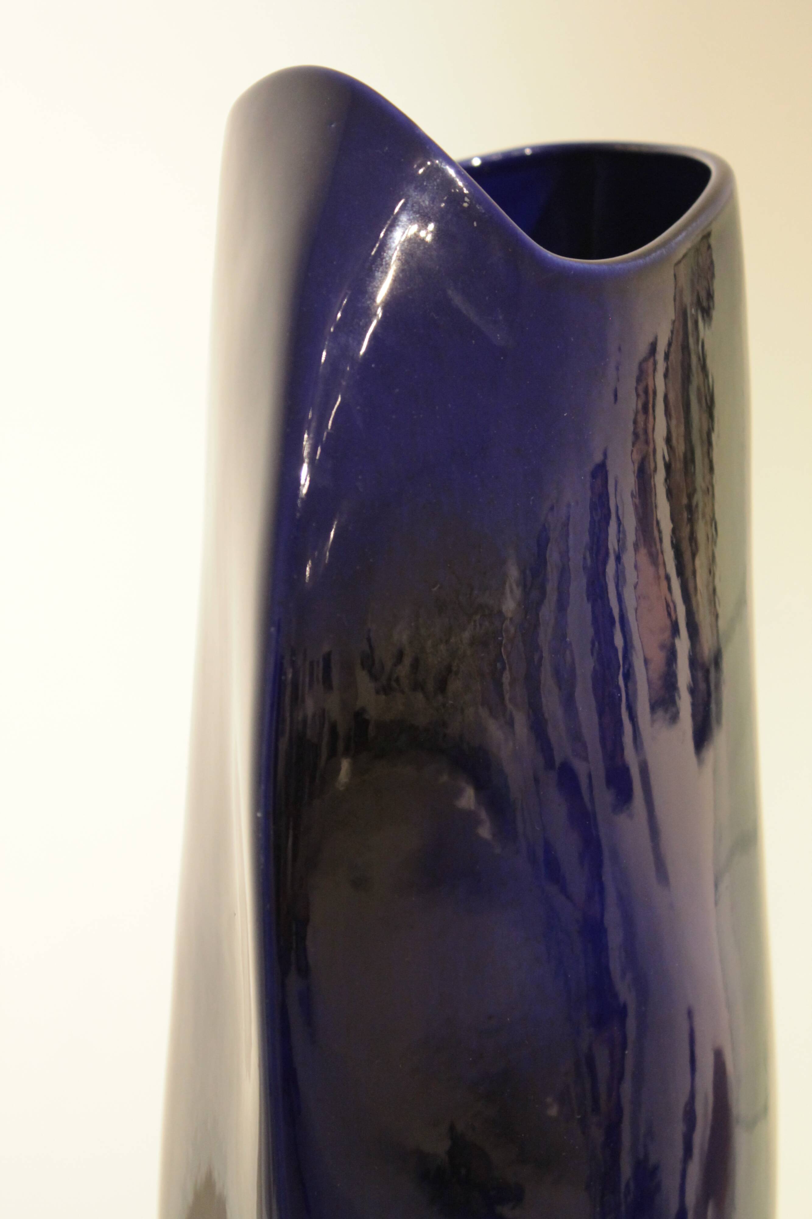 Important blue glazed ceramic vase signed by Max Idlasflag