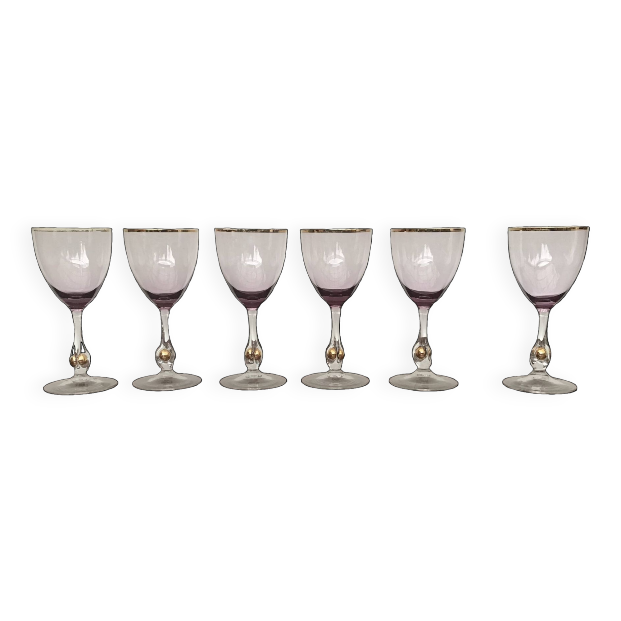 Joseph Stanik 6 red wine glasses of the Zuzanna model in Amethyst color with rims and golden ball