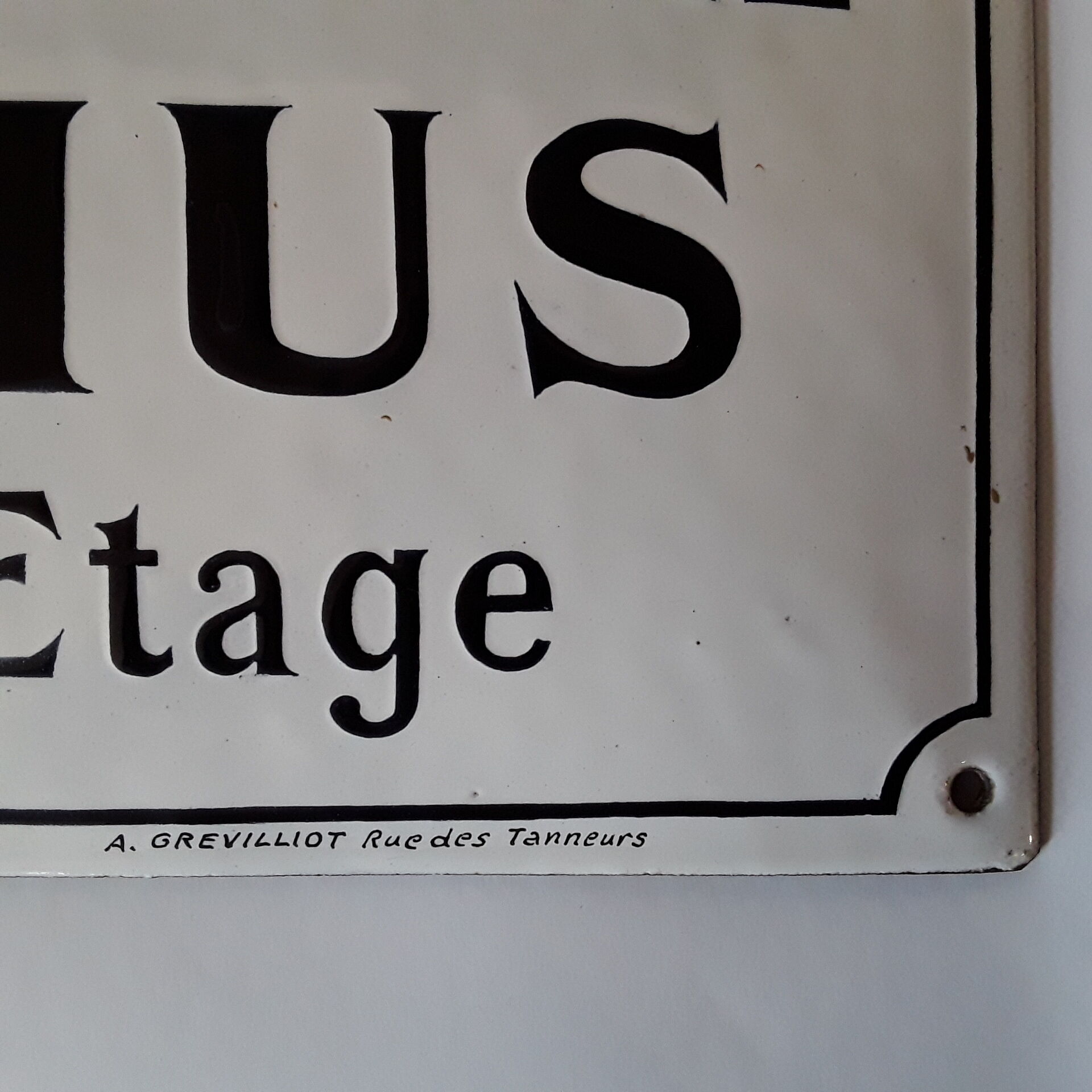 Enamelled plate "laboratory"